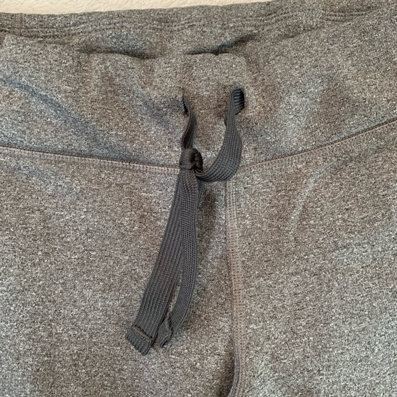 The North Face Women’s Gray Jogger Sweat Pants Size S/P - Picture 11 of 16